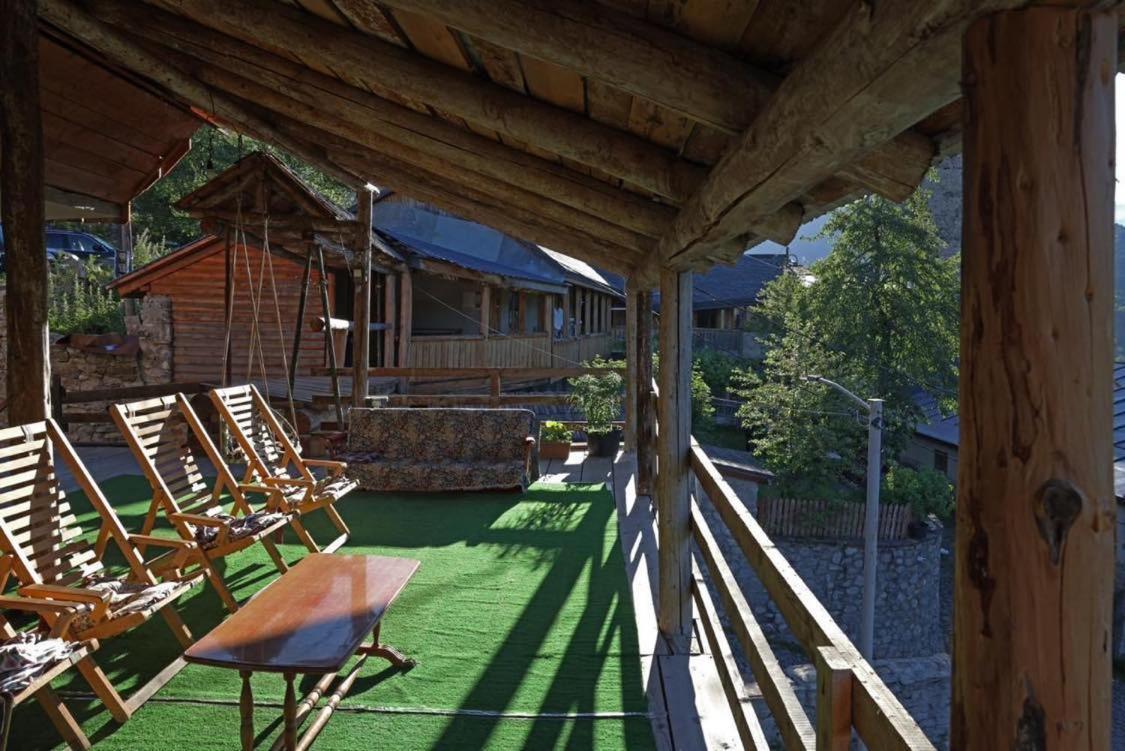 Mestialux Guesthouse Dış mekan fotoğraf