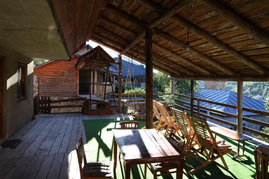Mestialux Guesthouse Dış mekan fotoğraf