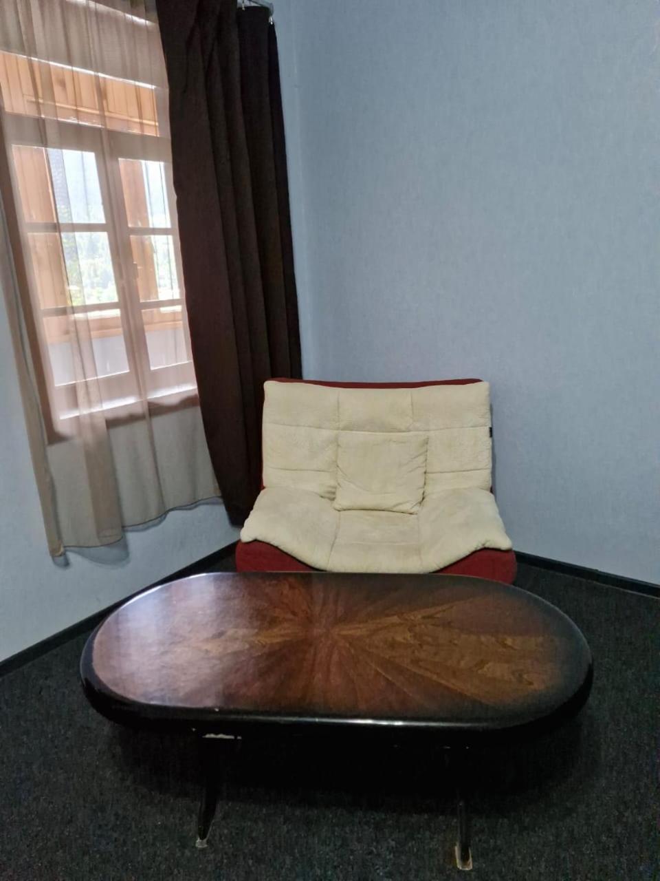 Mestialux Guesthouse Dış mekan fotoğraf