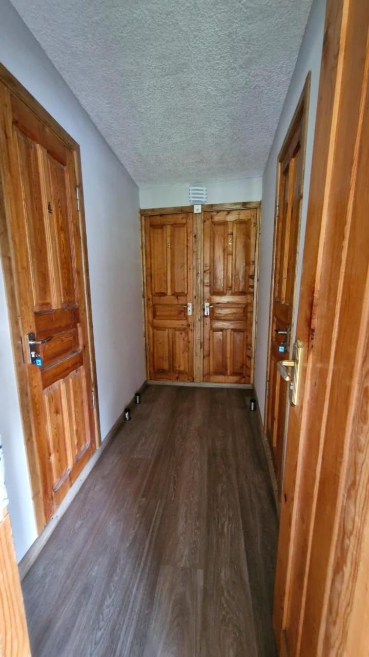 Mestialux Guesthouse Dış mekan fotoğraf
