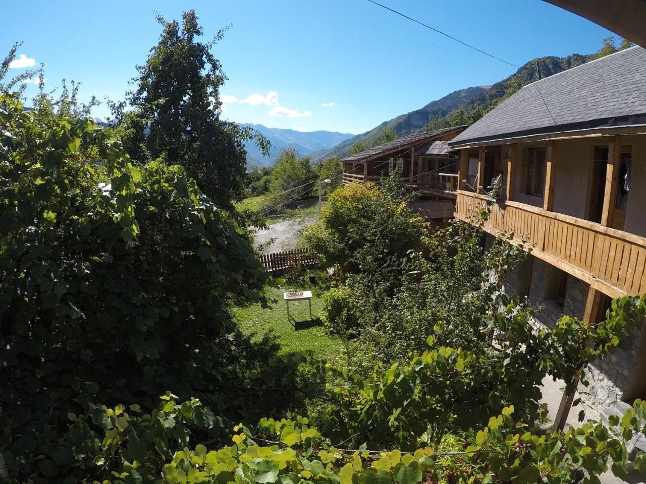 Mestialux Guesthouse Dış mekan fotoğraf